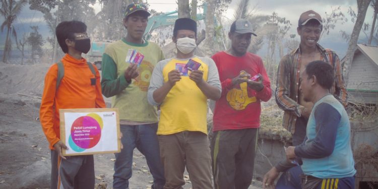 Dukung pemulihan dampak erupsi Semeru, IOH salurkan bantuan makanan dan masker