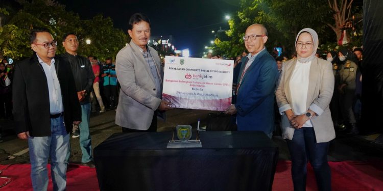 Tutup tahun 2022, Bank Jatim kucurkan CSR untuk masyarakat Madiun