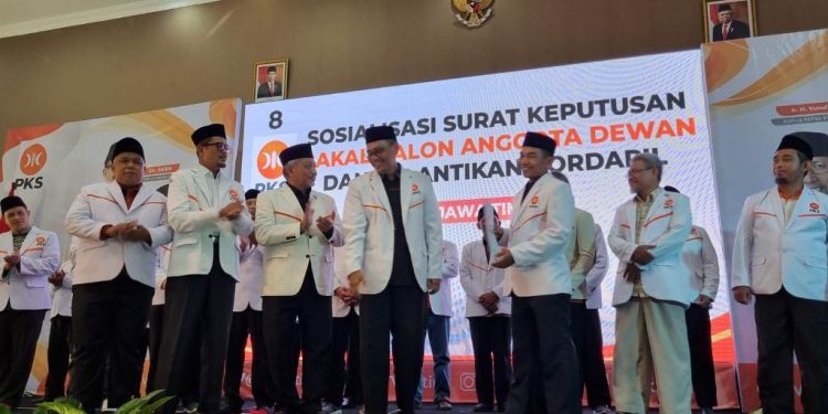 180 BCAD Jatim dapat SK Presiden PKS, Irwan Setiawan: Kekuatan baru raih suara 15% di Jatim