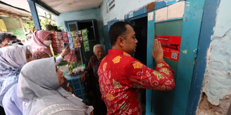 75 ribuan KK rumahnya akan tertempel stiker Keluarga Miskin, Dinsos Surabaya: Menolak, tak dapat intervensi bansos
