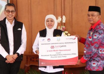 Awal tahun, Bank Jatim salurkan CSR untuk PPDI, PMI Bangkalan dan Pemkab Trenggalek