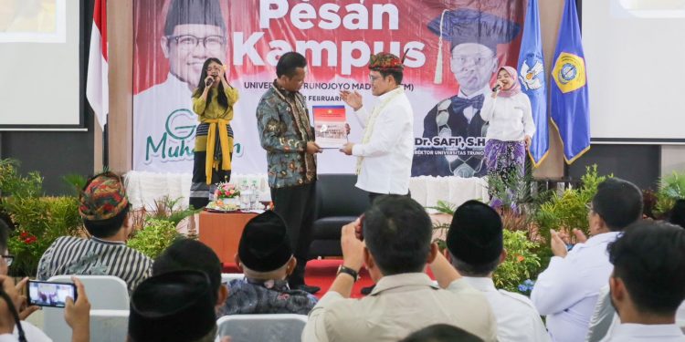 Menjemput Pesan Kampus di UTM, Gus Muhaimin: Hasil riset kampus jadi landasan kebijakan Pemerintah