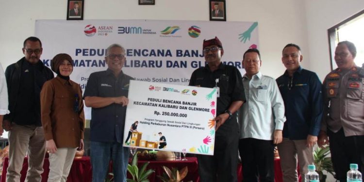 Lewat TJSL, PTPN Group salurkan bantuan untuk korban banjir bandang di Kalibaru