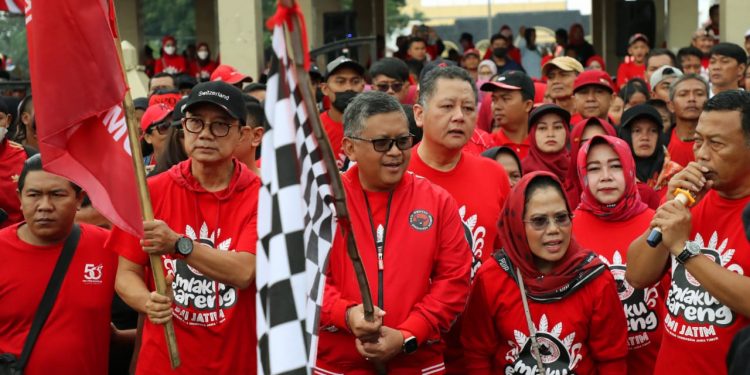 Gelar jalan santai di Ponorogo, Hasto: PDIP gelorakan semangat cinta Tanah Air kepada anak muda