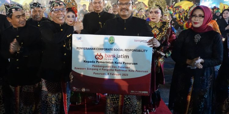 Bank Jatim kembali salurkan CSR untuk penataan Simpang 4 Kota Pasuruan