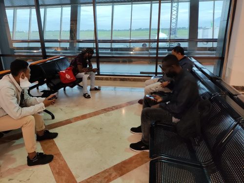 Gunakan paspor palsu, bakal pemain Liga 1 dideportasi