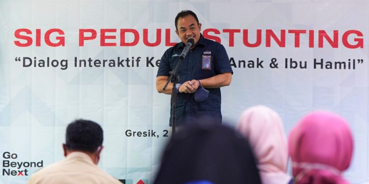 SIG dan RSSG beri bantuan sembako, dukung turunkan angka stunting di Gresik