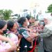 Jelang Ramadan, Gubernur bagikan 650 paket sembako untuk cleaning service dan warga sekitar Gubernuran