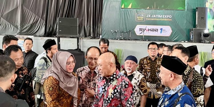 Jatim Halal Fair 2023, Menteri Teten desak BPOM dan BPJPH percepat pengurusan sertifikasi halal