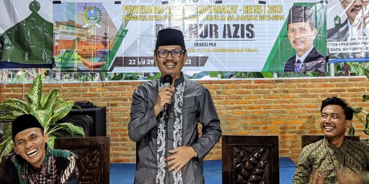 Disambati warga terkait infrastruktur, Nus Aziz siap untuk memperjuangkan agar segera di tangani 
