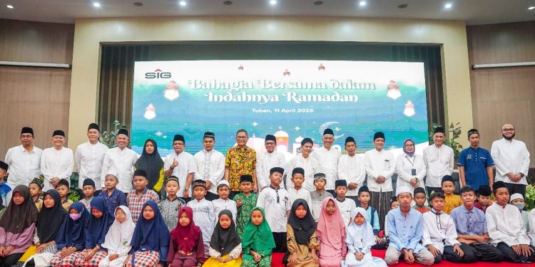 SIG Salurkan Bantuan Rp10,84 Miliar dalam Rangkaian Safari Ramadan 1444 H