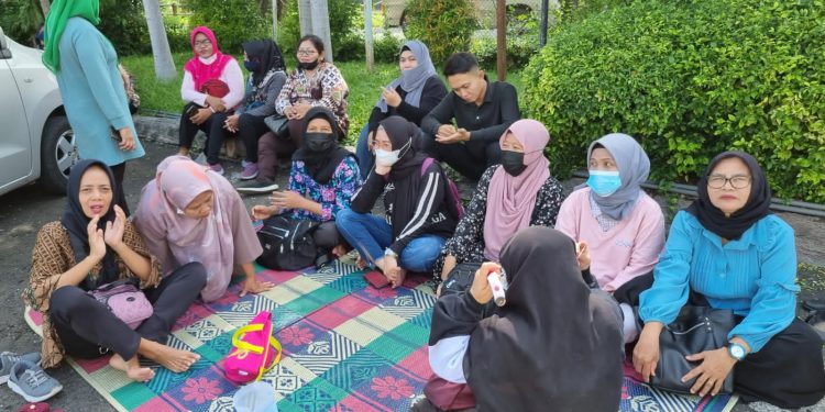 PT Kasa Husada anak perusahaan BUMD Jatim belum bayar gaji 3 bulan dan THR karyawannya