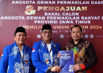 Daftar ke KPU Jatim, PAN Jatim targetkan satu dapil 1 kursi di Pemilu 2024