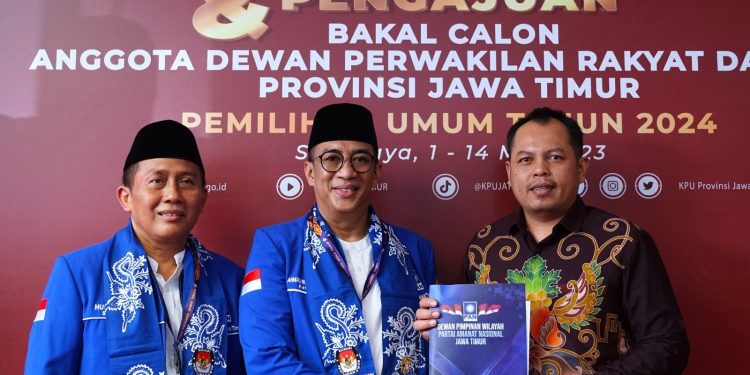 Daftar ke KPU Jatim, PAN Jatim targetkan satu dapil 1 kursi di Pemilu 2024