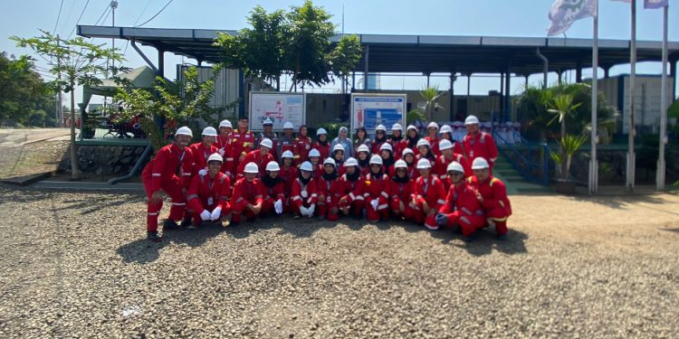 Mahasiswa Unair Surabaya lakukan kunjungan ke Gas Metering Station HCML di Pasuruan
