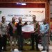 Bank Jatim terangkan kawasan Kangean dengan bantuan 5 PJU solar cell