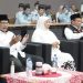 Siap Menuju Tanah Suci, Gubernur Jatim Lepas Kloter 1 Asal Bangkalan