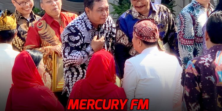 HJKS ke 730, Mercury Media Grup terima penghargaan dari Wali Kota Eri
