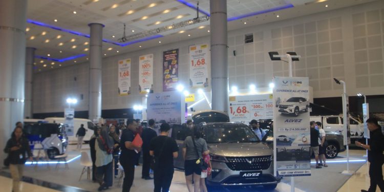 Danamon gandeng Adira Finance berkomitmen dorong pertumbuhan bisnis industri otomotif di gelaran IIMS Surabaya 2023
