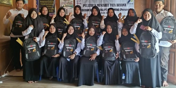 Pertamina berikan pelatihan dan peralatan jahit, bantu tingkatkan kemandirian Warga Tuban