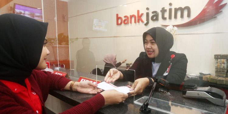 Tunjukkan trust Managemen ke kinerja Perusahaan, sejumlah Direksi Bank Jatim borong saham BJTM