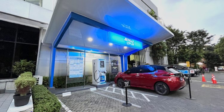 Berikut langkah-langkah PLN capai Net Zero Emission di Jawa Timur