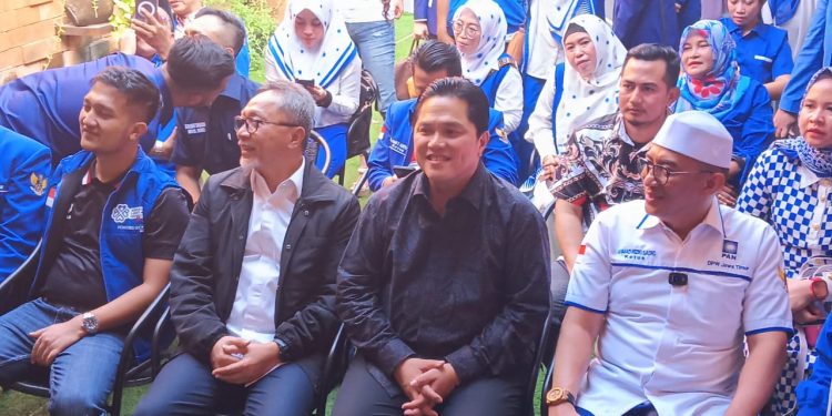 Datangi Kantor PAN Jatim, Zulhas tegaskan kantor PAN kantor Eric Tohir