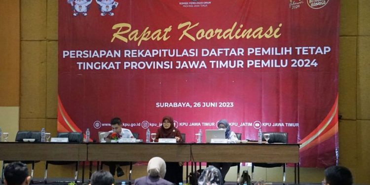 Jelang rekapitulasi DPT Pemilu 2024, KPU Jatim gelar Rakor dengan KPU Kota Kabupaten se Jatim