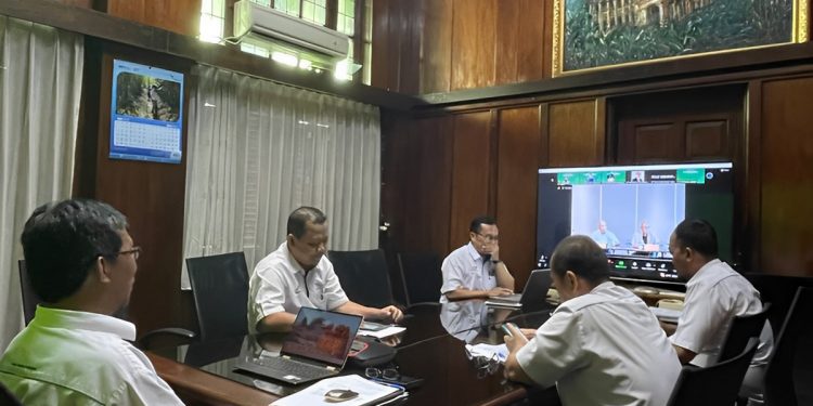 Naik 99%, PTPN XI berhasil Giling 4.861.164 Ton Tebu selama tahun 2022