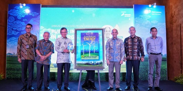 Komisaris Utama PGN rilis Buku “Public Interest in Energy Sector”