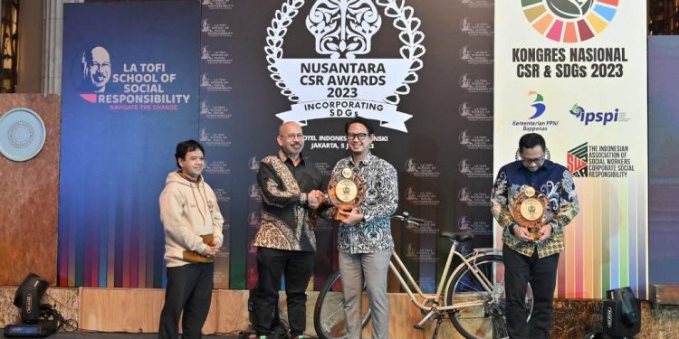 PLN Raih Predikat Platinum SDG’s di Nusantara CSR Awards 2023