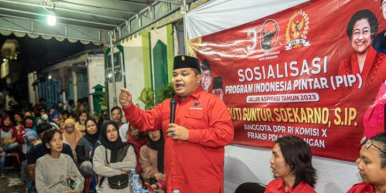 Achmad Hidayat tegaskan komitment layanan pendidikan warga tak mampu