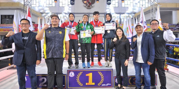 Kontingen Muaythai Jatim juara umum BK PON 2024
