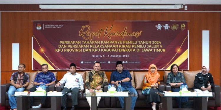 Bedah PKPU terkait Kampanye Pemilu, KPU Jatim gelar rakor dengan 38 KPU Kota – Kabupaten