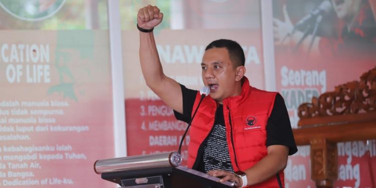 Survey SSC, PDIP Jawara di Jatim dan Jadi Partai terpercaya teruskan program Jokowi, Deni Wicaksono: bukti kader benar-benar jalankan Intruksi Ketua Umum