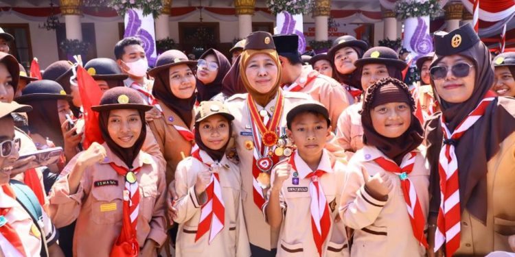 Apel Hari Pramuka Ke-62, Khofifah ajak Pramuka kuatkan karakter manusia Pancasila