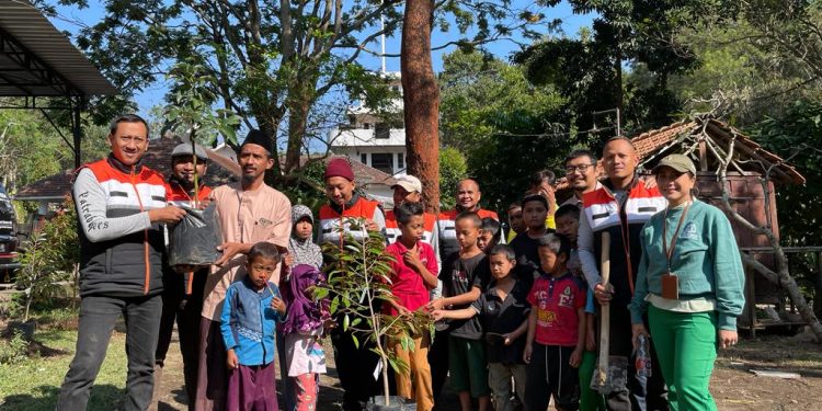 Meriahkan HUT RI ke-78, komunitas motor terus sosialisasikan kurangi polusi 