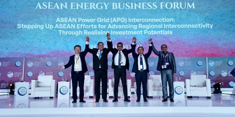PLN tekankan pentingnya kolaborasi sistem interkoneksi listrik  dalam menjaga ketahanan energi di kawasan Asia Tenggara