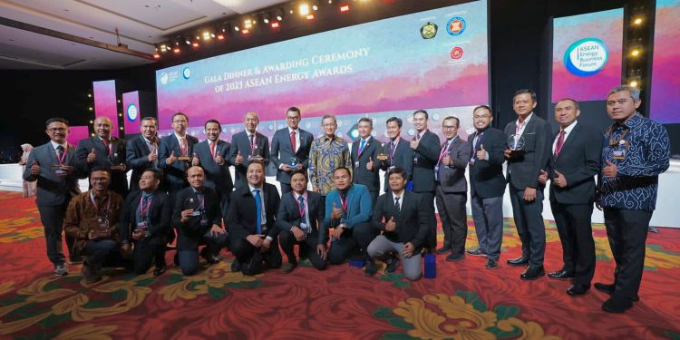 PLTU Suralaya dan 5 Pembangkit Milik PLN Grup Raih 7 Penghargaan Tingkat ASEAN,