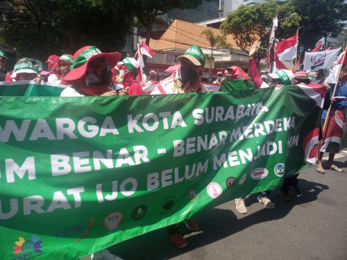 Aksi unjuk rasa warga tanah surat ijo sasar DPRD Surabaya dan Balai Kota