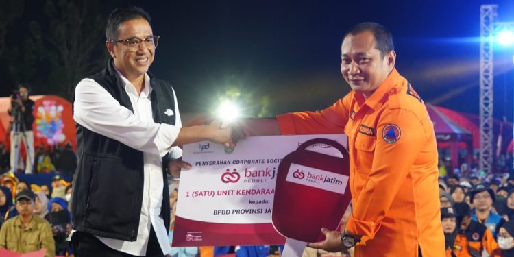 Bank Jatim beri batuan CSR mobil operasional kepada BPBD Jatim