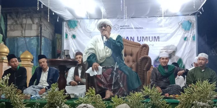 Kertajaya bersholawat, Habib Musthofa Alaydrus ajak warga jadikan sholawat rutinitas sehari hari