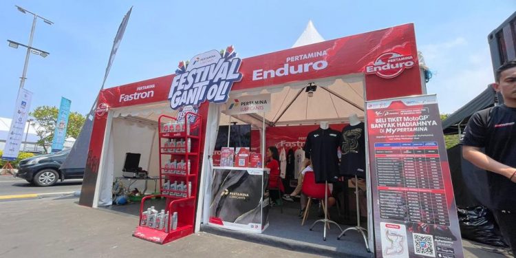 Lewat Turbo Ultimate Experience, Pengunjung Grand City Mall Surabaya Berlomba untuk Tiket Gratis MotoGP