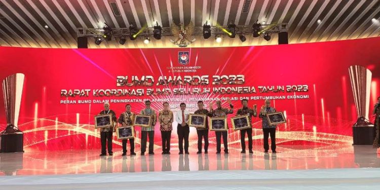 Bank Jatim raih penghargaan di ajang BUMD Award 2023