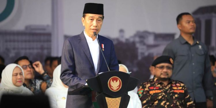 Jokowi tegaskan tidak bisa melarang bila Gibran jadi Cawapres Prabowo