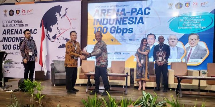 Indosat Business Kuatkan Infrastruktur ICT Perguruan Tinggi Timur Indonesia demi Pemerataan Transformasi Digital Pendidikan