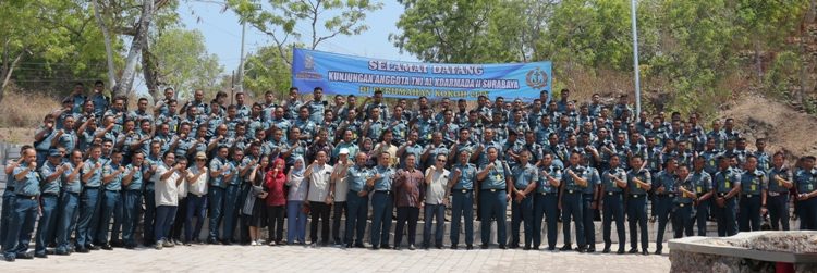 Kunjungan Ratusan Personel TNI AL KOARMADA 2 ke Perumahan Kokoh City di Bangkalan