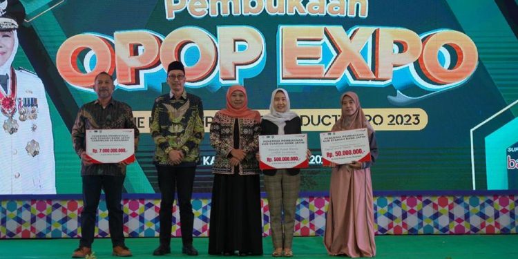 Di ajang OPOP Expo 2023, Bank Jatim Launcing KUR Syariah