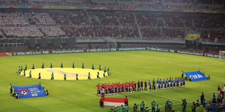 PLN pastikan keandalan listrik Stadion Gelora Bung Tomo Surabaya selama gelaran FIFA World Cup Indonesia U17
