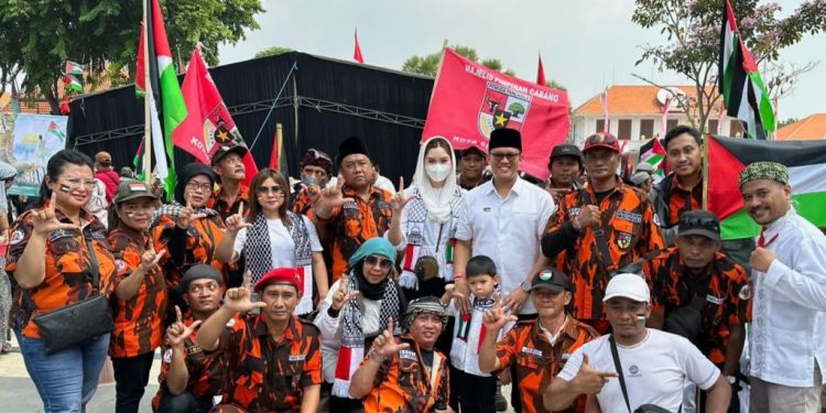 Ketua Kadin Surabaya terjun langsung suarakan solidaritas bela Palestina